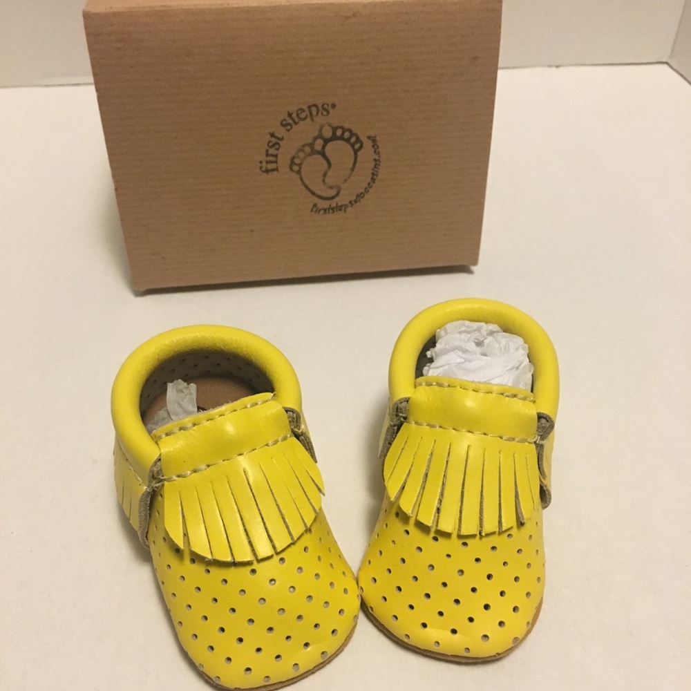 Baby message Moccasins NWOT - Picture 1 of 5